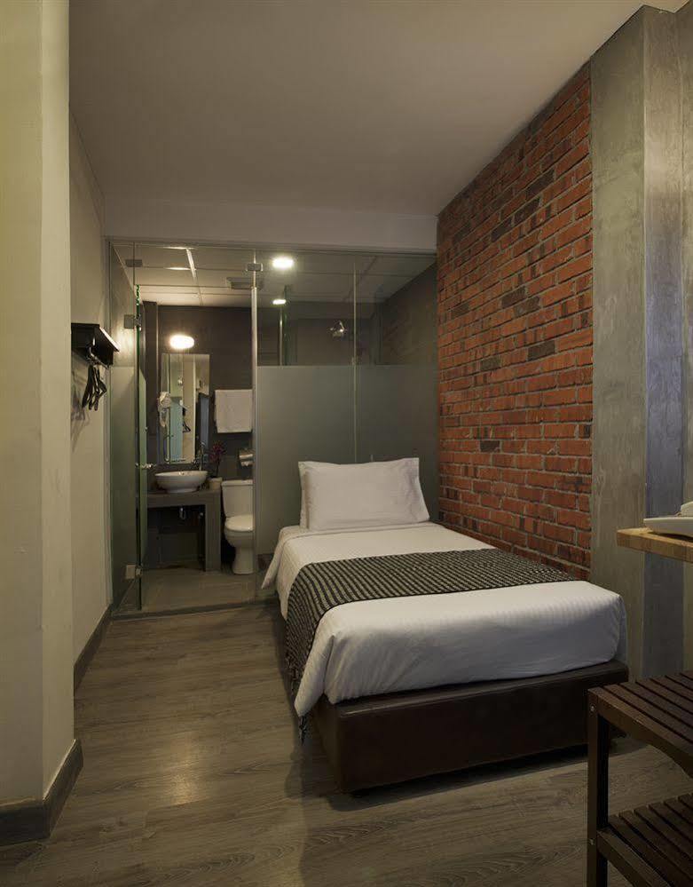 Spot On 89774 Sim Hotel Kuala Lumpur Exterior photo